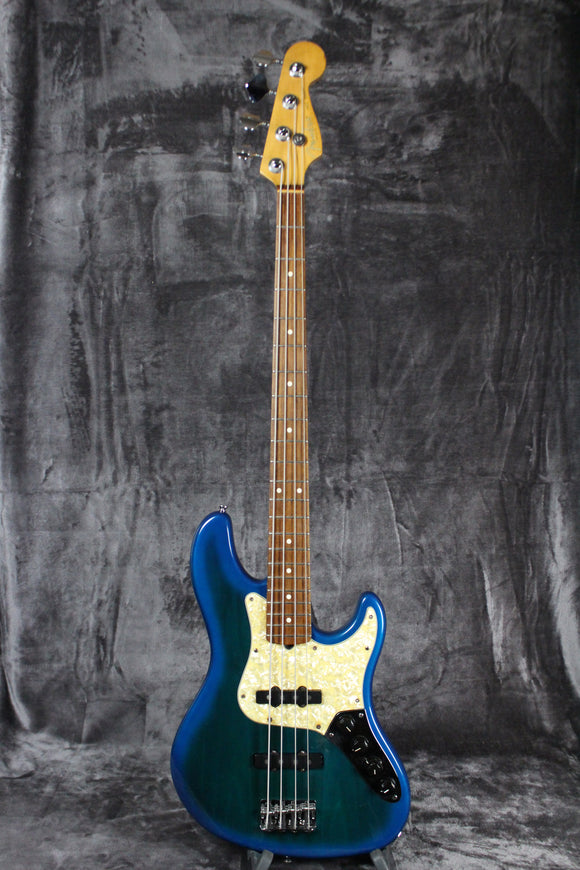 1997 Fender American Deluxe Jazz Bass