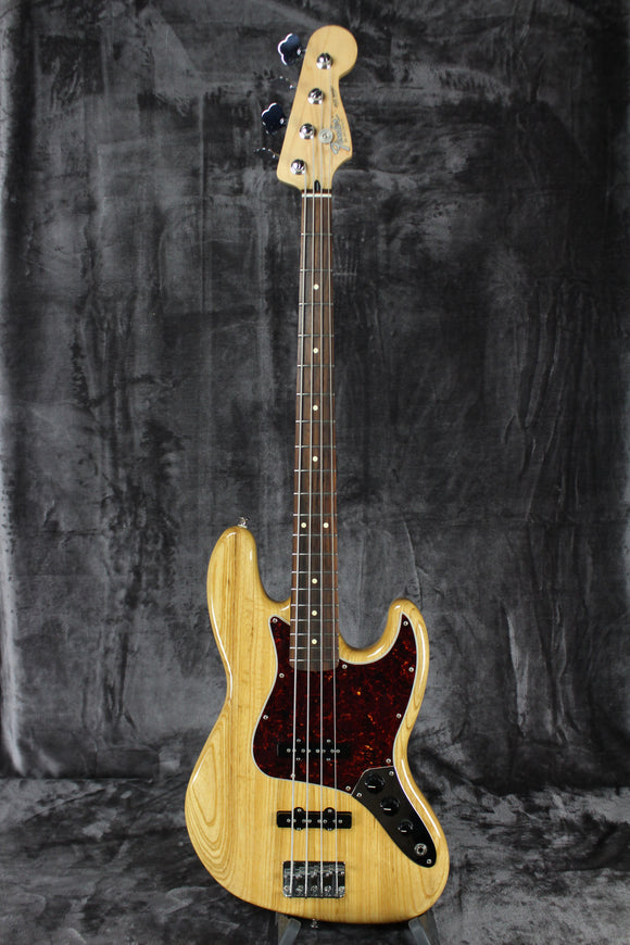 2016 Fender Special Edition FSR Jazz Bass