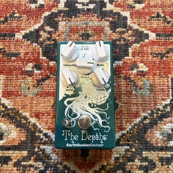 EarthQuaker Devices The Depths Used