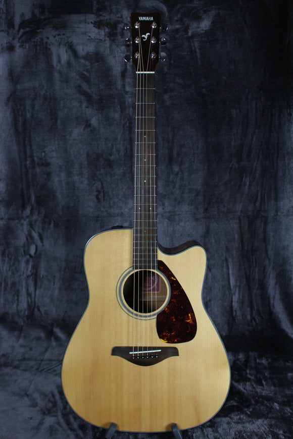 Yamaha FGX700SC