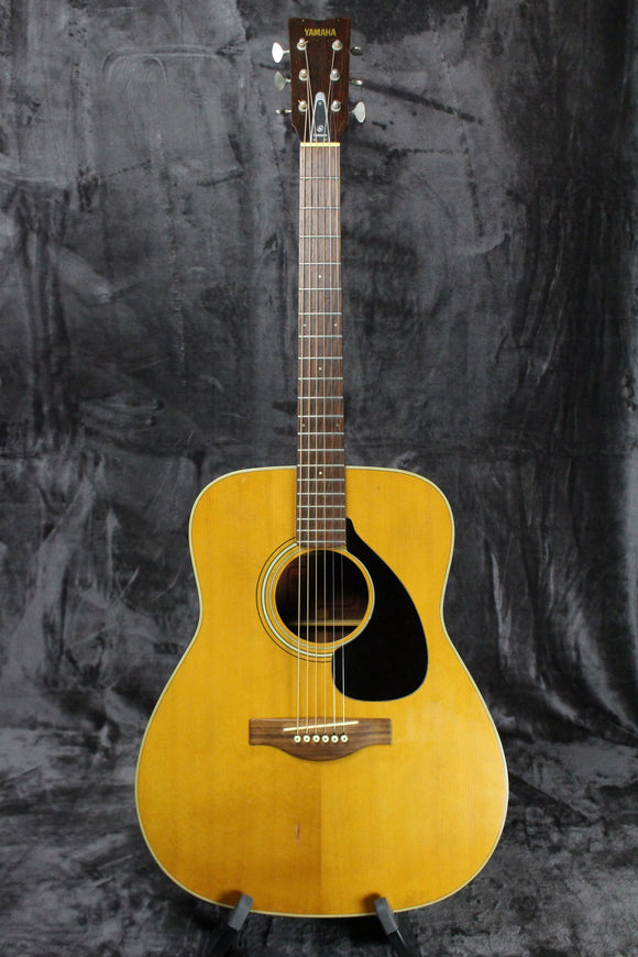 1971 Yamaha FG180