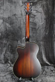 Maton EBG808C